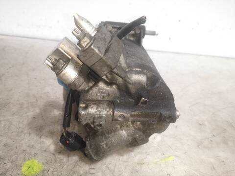 Foto 2ª: Compresor Aire Acondicionado Ford Focus M1DD BERLINA (2015)