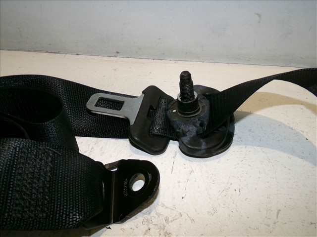 Foto 3ª: Cinturón Trasero Izquierdo Opel Corsa 1.7 CDTI MODELO C, 2000-2006 [Z17DTH] (2004)