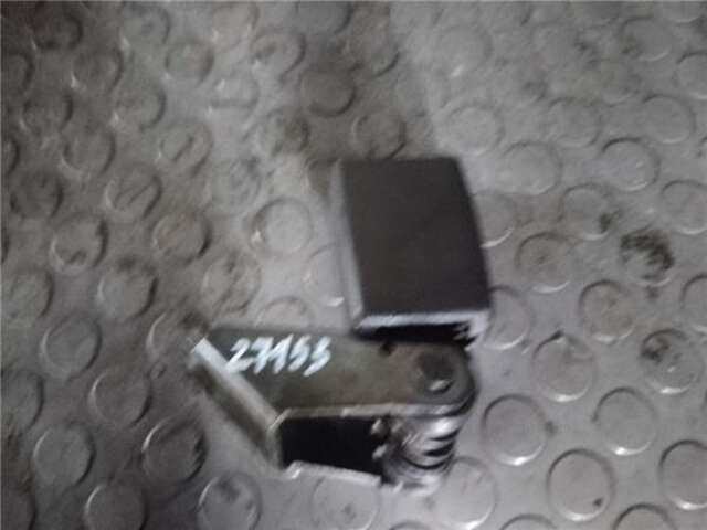 Foto 2ª: Cinturón Trasero Izquierdo Bmw X3 2.0 D 16V CAT [M47 D20 (204D4)]