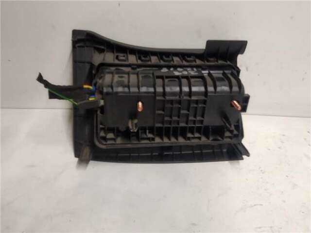 Foto 2ª: Airbag Delantero Derecho Peugeot 3008 1.6 HDI FAP (109 CV) [9HZ O 9H01]