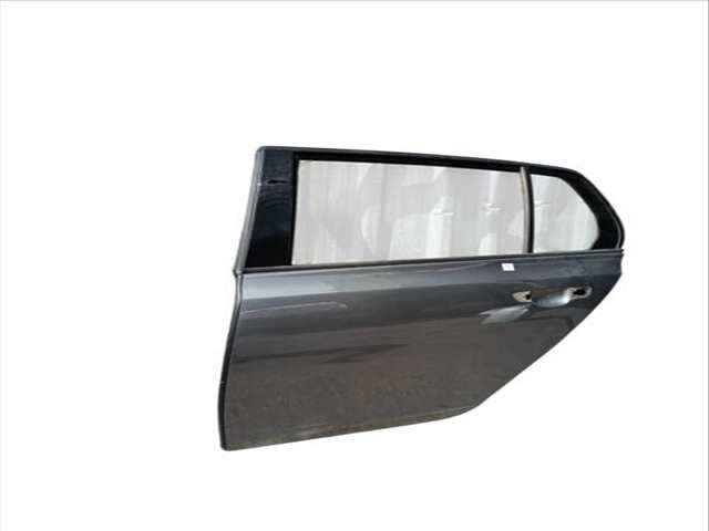 Foto 3ª: Puerta Trasera Izquierda Volkswagen Golf 1.6 TDI (2008)