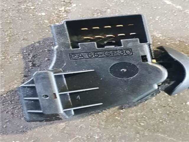 Foto 2ª: Mando Multifuncion Ford Mondeo 2.0 TDCI [FMBA]