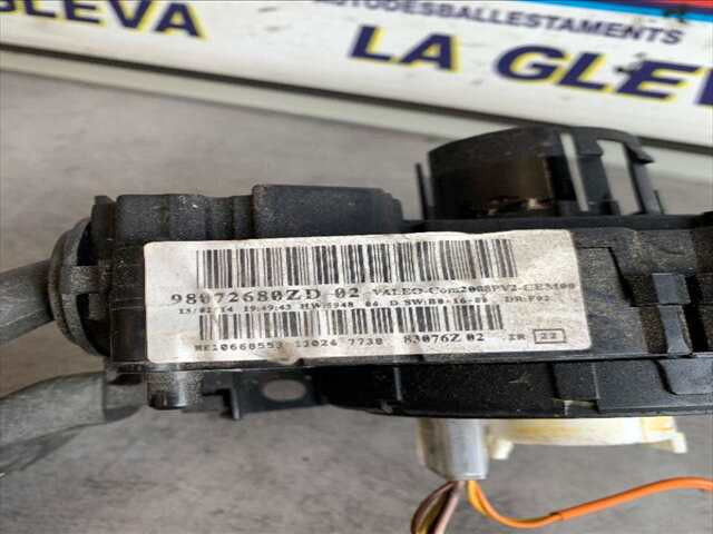 Foto 2ª: Mando Multifuncion Peugeot 308 1.2 82CV 0CV [HM01] (2014)