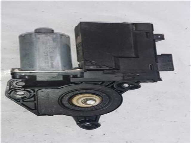 Foto 4ª: Elevalunas Eléctrico Delantero Izquierdo Peugeot 307 2.0 XS [2 0 LTR. - 66 KW HDI CAT] 90CV