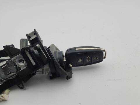 Foto 3ª: Motor de Arranque Audi A1 ATTRACTION 86CV 63KW [CBZA] (2012)