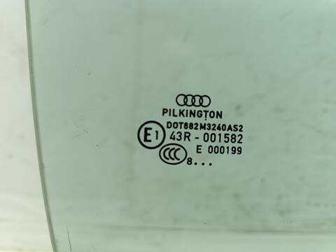 Foto 3ª: Luna Delantera Derecha Audi A3 1.9 TDI AMBIENTE 105CV 77KW [BLS] (2009)