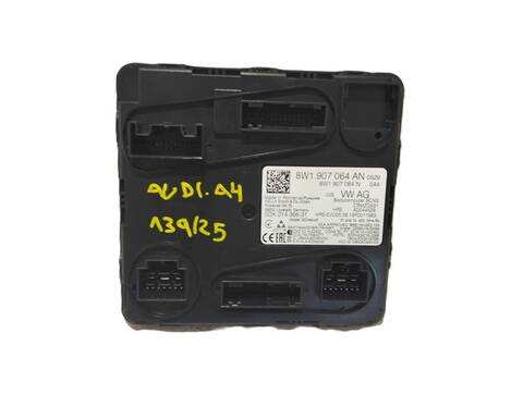Centralita Motor ECU Audi A4 DEZ AVANT