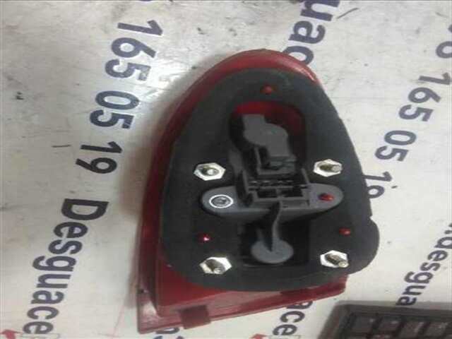 Foto 2ª: Piloto Trasero Derecho Alfa Romeo 147 1.6 T.SPARK ECO DISTINCTIVE [1.6 LTR. - 77 KW 16V CAT] [AR37203]