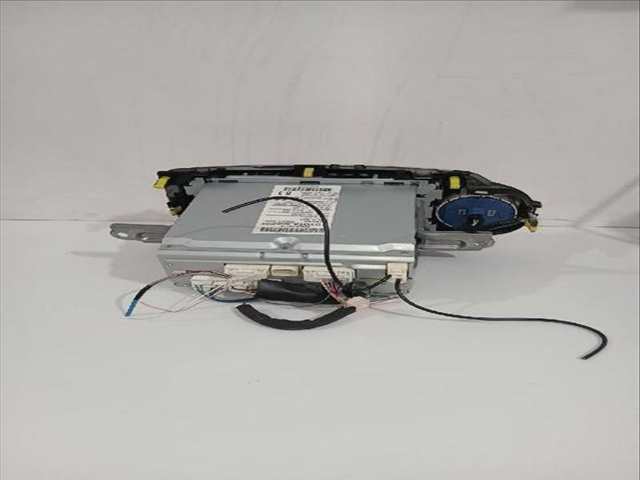 Foto 3ª: Sistema Audio Radio CD Toyota Yaris ACTIVE 112CV [2NRFKE] (2017)