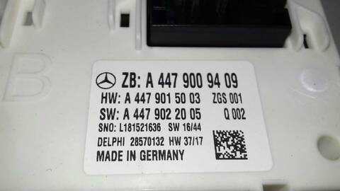 Foto 2ª: Caja Reles Fusibles Mercedes Vito 88CV 65KW (2014)