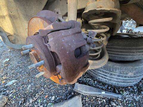 Pinza Freno Trasera Izquierdo Ford Focus IQDB BERLINA