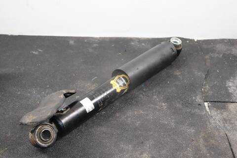 Amortiguador Trasero Derecho Mitsubishi Montero 4M41