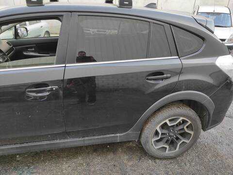 Puerta Trasera Izquierda Subaru XV EE20