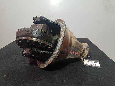 Foto 3ª: Diferencial Trasero Mitsubishi Montero 2.5 TD 4WD V24C V24W) 99CV 73KW [4D56-TD] (1999)