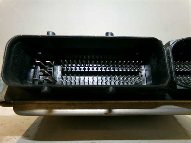 Foto 3ª: Centralita Motor ECU Seat Toledo 1.9 TDI 1999-2004 [AHF] (2000)