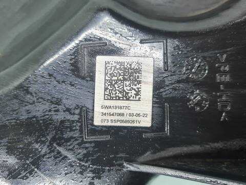 Foto 3ª: Deposito AdBlue Volkswagen Golf LIFE 115CV 85KW [DTR] (2022)