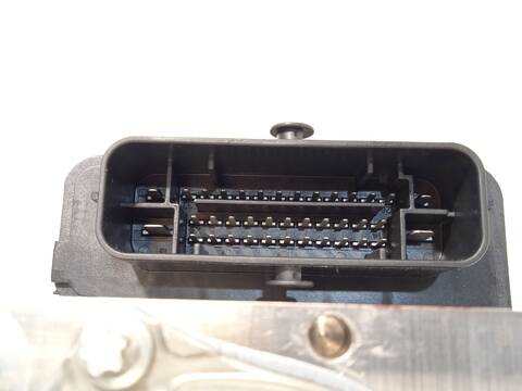 Foto 4ª: Abs Renault Clio 1.6 E-TECH 145 B7MU) 143CV 105KW [H4M632] (2024)