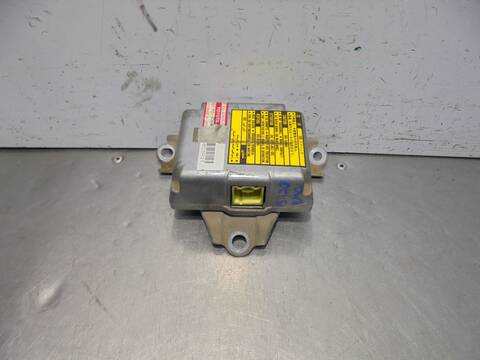 Centralita Airbag Toyota Land Cruiser TD VX 5-PTAS.) KZJ95) 125CV 92KW
