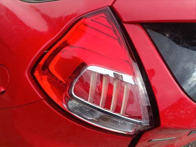 Piloto Trasero Izquierdo Ford Fiesta YYJB