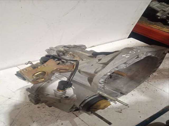 Foto 2ª: Caja Cambios Alfa Romeo 146 1.4 16V CAT 76KW [AR33503] (1996)