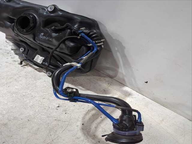 Foto 2ª: Deposito de Combustible Toyota Corolla 1.8 HYBRID ZWE211) 122CV [2ZR-FXE] (2019)