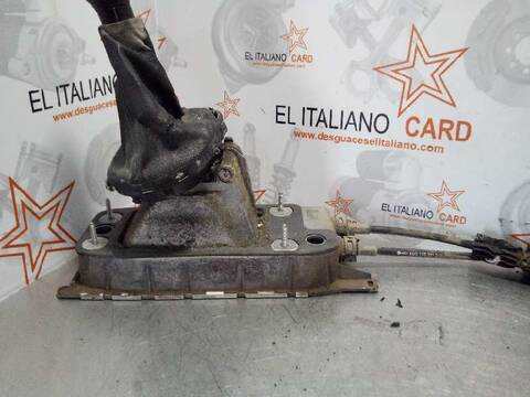 Foto 4ª: Palanca de Cambio Volkswagen Caddy 60CV 44KW