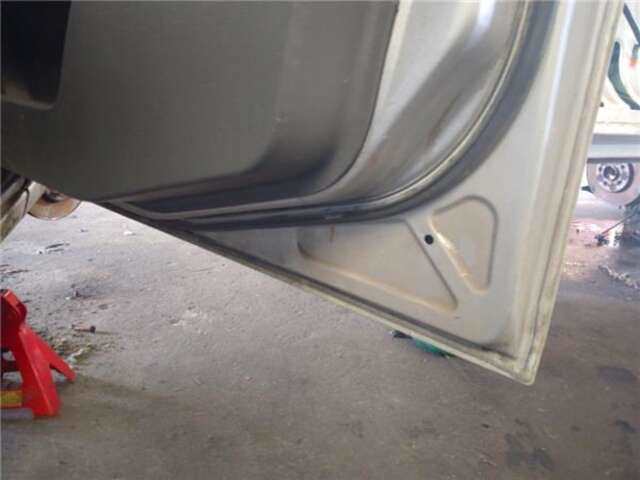 Foto 3ª: Puerta Delantera Derecha Ford Fiesta 1.4 TDCI [F6JA]