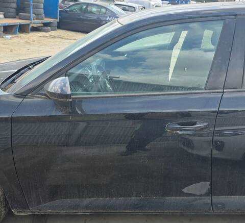 Puerta Delantera Izquierda Skoda Superb CRLB BERLINA