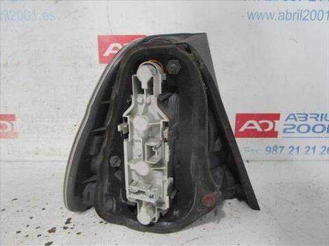 Foto 2ª: Piloto Trasero Derecho Bmw Serie 3 315 2.0 320D BERLINA 150CV 110KW [M47N 204 D4] (2002)