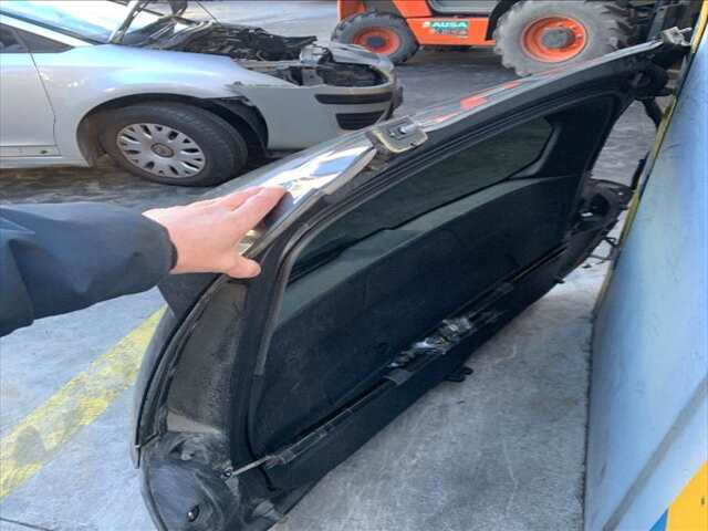 Foto 2ª: Portón Citroen C4 1.2 THP 130CV PICASSO [HN02] (2016)