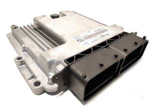 Foto 2ª: Centralita Motor ECU Land Rover Range EVOQUE 150CV 110KW [204DTD] (2016)