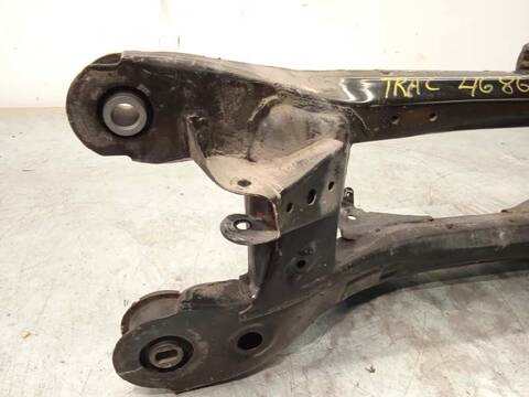 Foto 2ª: Puente Trasero Toyota Auris HYBRID ACTIVE 136CV 100KW [2ZR] (2014)