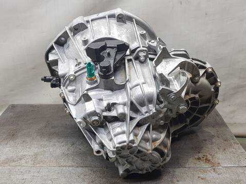 Foto 3ª: Caja Cambios Renault Trafic L1H1 28T (2014)