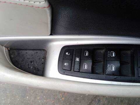 Foto 3ª: Botonera Elevalunas Fiat Freemont URBAN 170CV 125KW [939B5000] (2013)