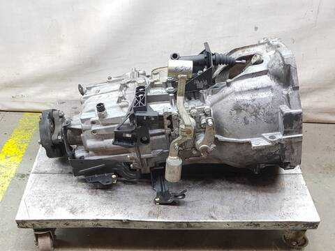 Foto 3ª: Caja Cambios Renault Master L2H1 35T (2010)