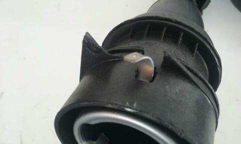 Foto 3ª: Deposito de Combustible Mercedes Vito 88CV 65KW (2014)