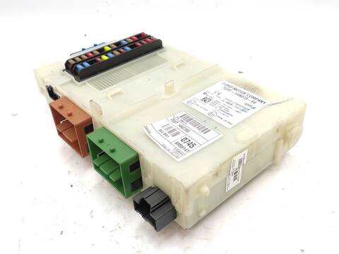Caja Reles Fusibles Ford Mondeo 2.0 TDCI 140CV 103KW