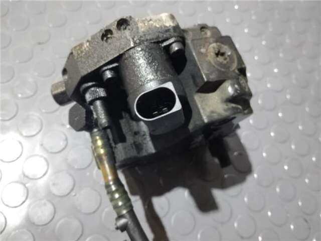 Foto 3ª: Bomba Inyeccion Bmw Serie 3 315 2.0 320D [2.0 LTR. - 110 KW 16V DIESEL CAT]