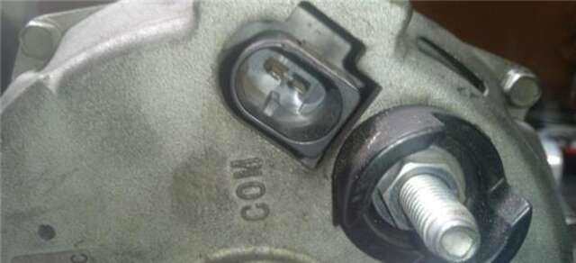 Foto 3ª: Alternador Porsche Cayenne 3.6 BÁSICO [3.6 LTR. - 213 KW V6 CAT] [M5501]