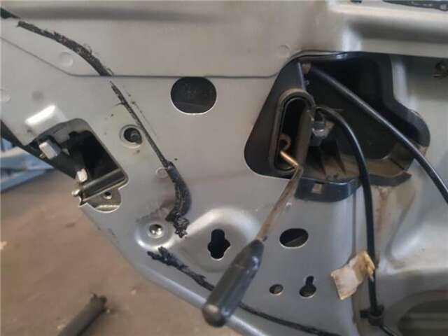 Cerradura Puerta Trasera Izquierda Mercedes Clase C 160 2.2 200 CDI (203.004) [2.2 LTR. - 85 KW CDI CAT]