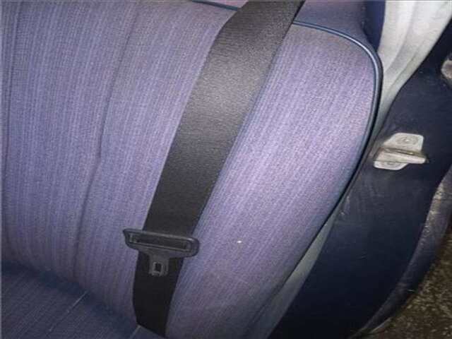 Cinturón Trasero Izquierdo Mercedes Clase E 180 2.5 D 250 (124.125) [2.5 LTR. - 66 KW DIESEL CAT]