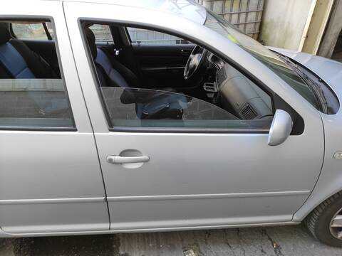 Puerta Delantera Derecha Volkswagen Golf AHF BERLINA