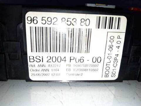 Foto 3ª: Caja Reles Fusibles Peugeot 207 X-LINE 73CV 54KW [KFV] (2007)