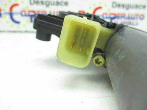 Foto 2ª: Elevalunas Eléctrico Trasero Derecho Mercedes Clase C 160 OM611962 FAMILIAR (2001)