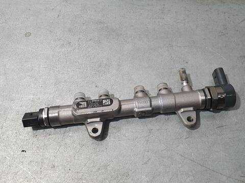 Foto 2ª: Rampa Inyectora Bmw Serie 1 114 1.5 12V 136CV 100KW [B37D15A] (2015)