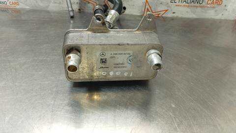 Foto 3ª: Radiador Aceite Mercedes Clase E 180 E 220 D 213.004) 194CV 143KW [654920] (2018)