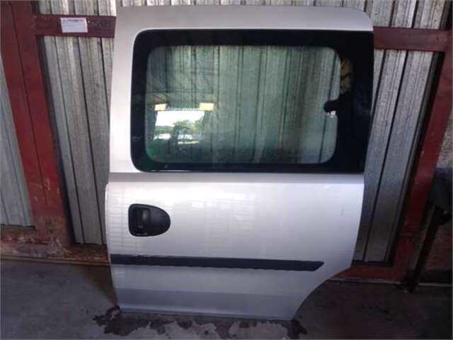 Puerta Lateral Corredera Izquierda Opel Combo 1.3 COMBI [1.3 LTR. - 51 KW 16V CDTI CAT (Z 13 DT - LN9)]