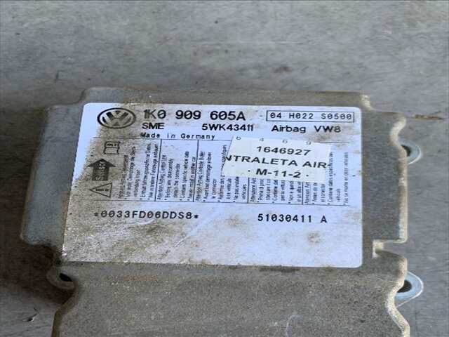 Foto 2ª: Centralita Airbag Volkswagen Golf 1.9 TDI 105CV 0CV [BKC] (2004)