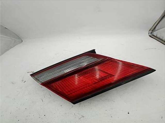 Piloto Portón Izquierdo Nissan Almera 1.6 SLX [1.6 LTR. - 73 KW 16V CAT]