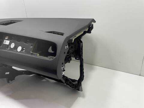 Foto 2ª: Salpicadero Volkswagen Golf VERSION INDEFINIDA (2013)